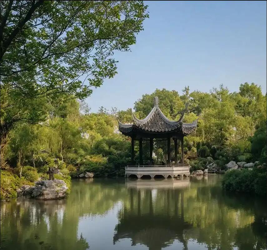 上海冰彤餐饮有限公司